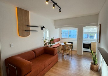 AMBIENTE EN PLAZA MITRE